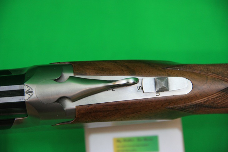 Browning B425