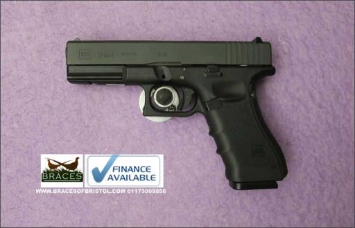 Firearm: Umarex Glock 17 Gen 4