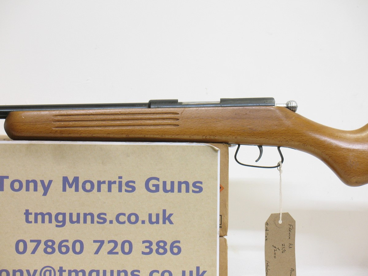 DEFAULT_GUN