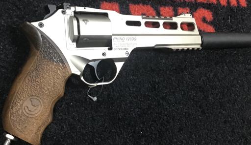 DEFAULT_GUN