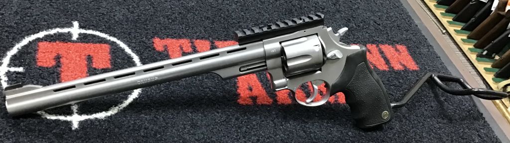 DEFAULT_GUN