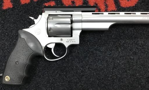 DEFAULT_GUN