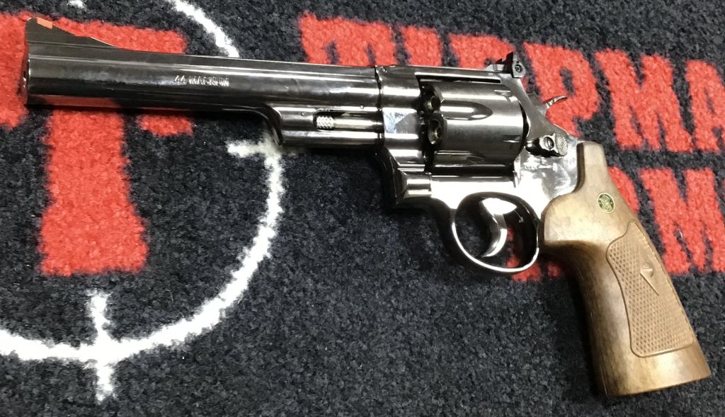 DEFAULT_GUN