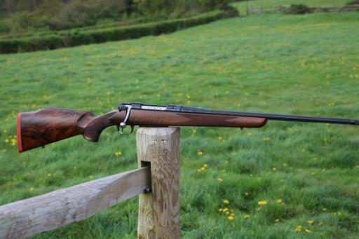 DEFAULT_GUN