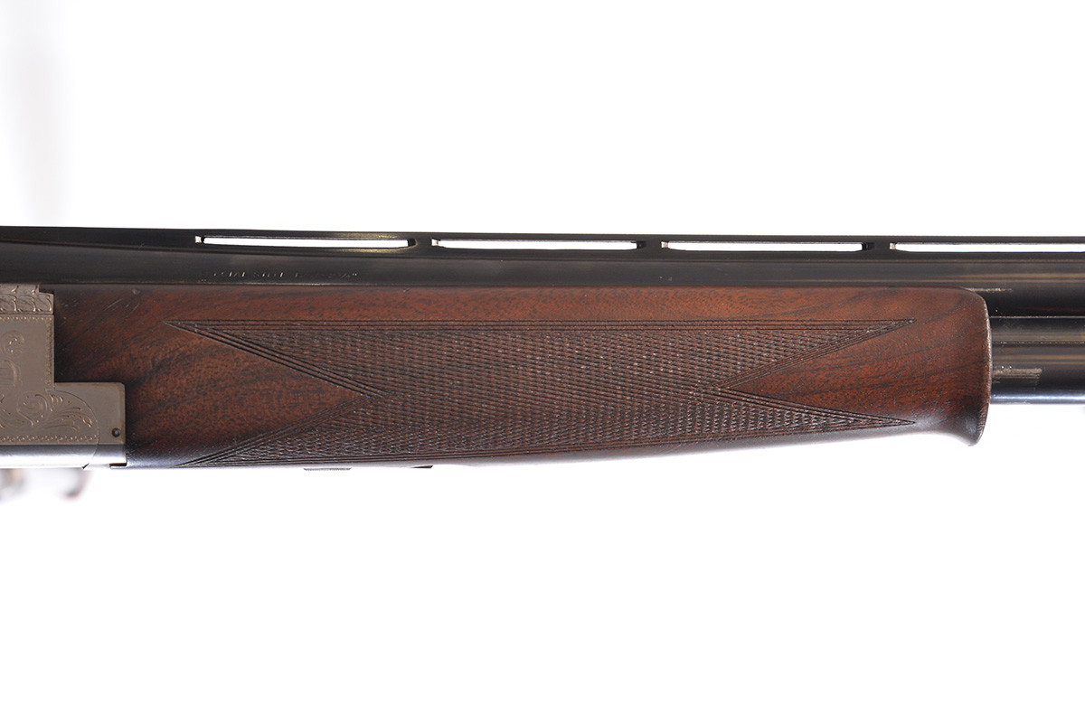 Browning B125