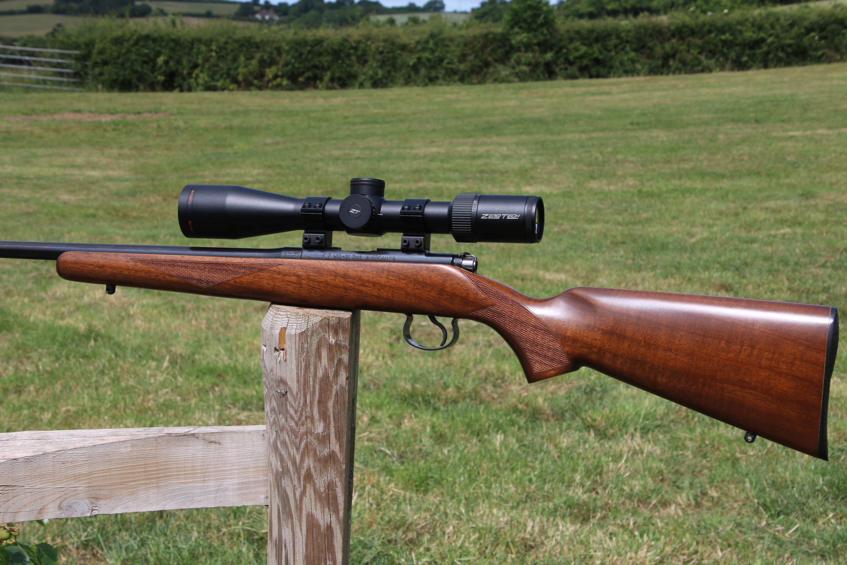 DEFAULT_GUN