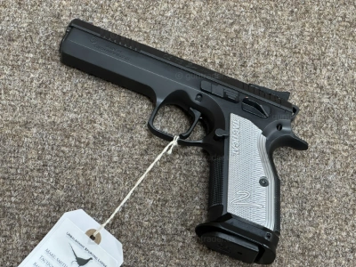 DEFAULT_GUN