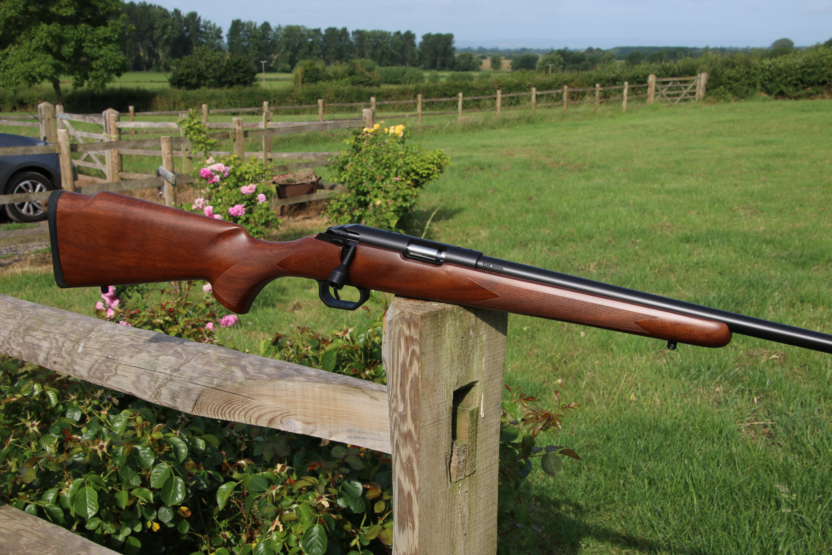 Howa M1100