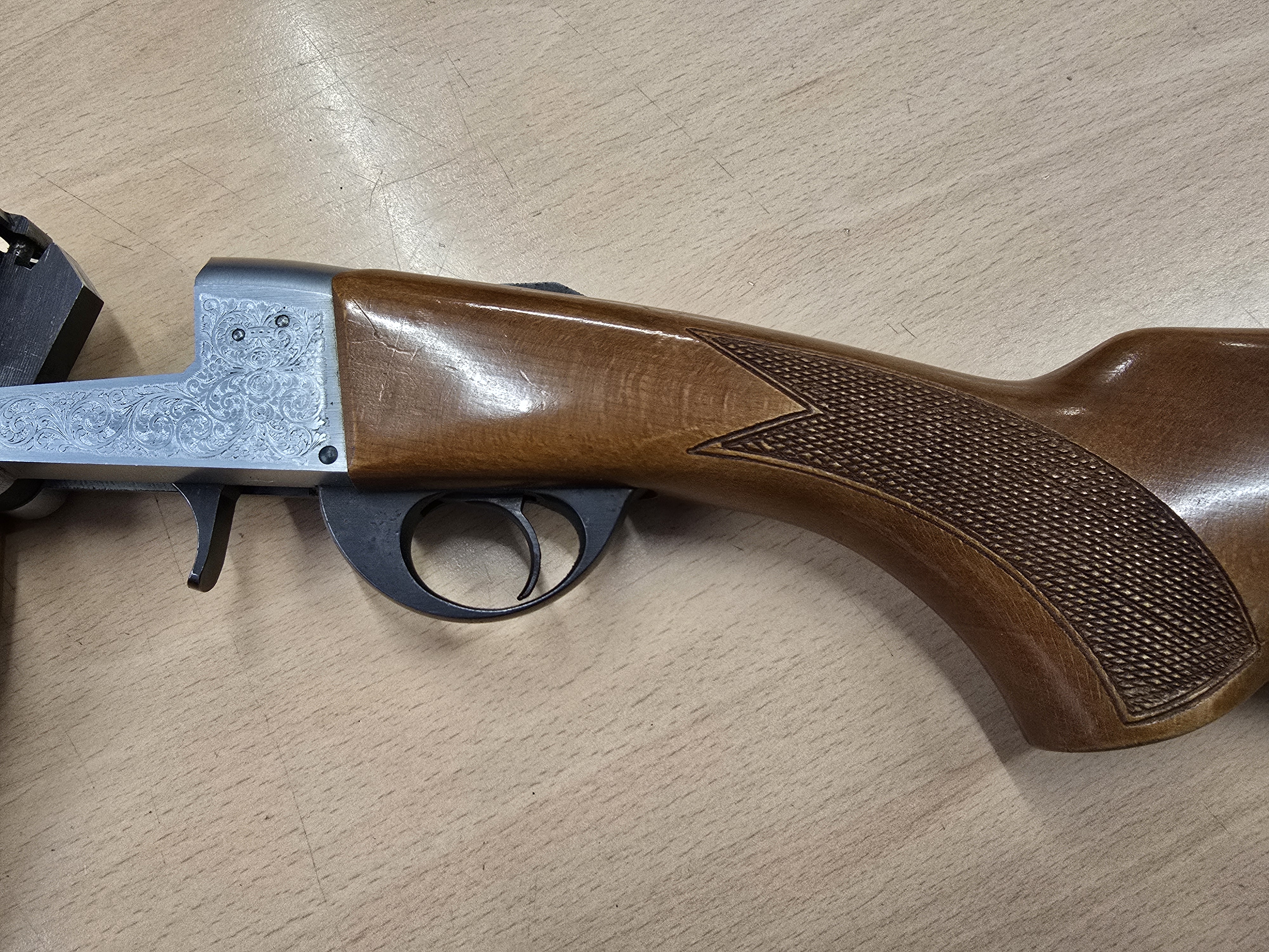 DEFAULT_GUN