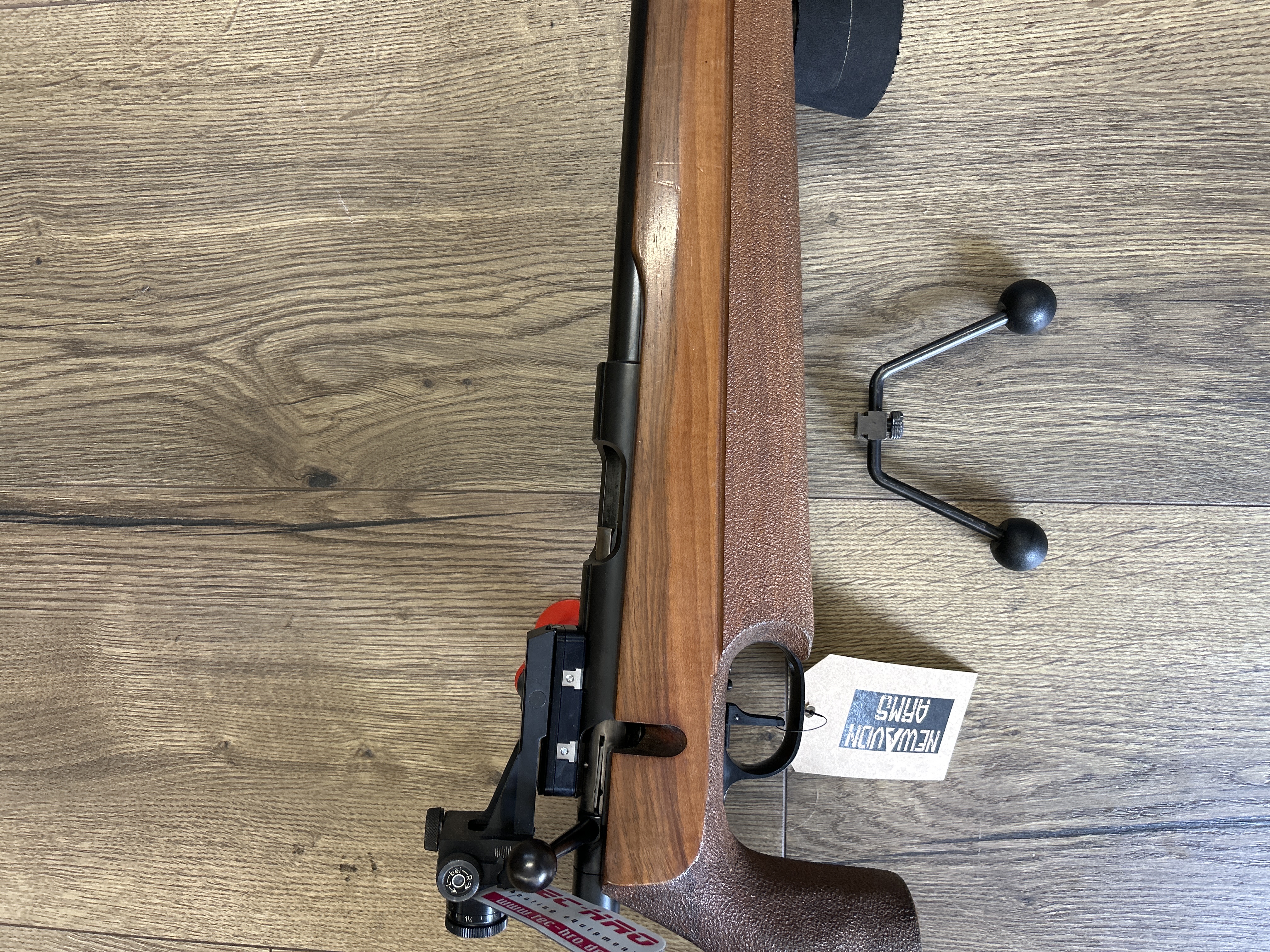 DEFAULT_GUN