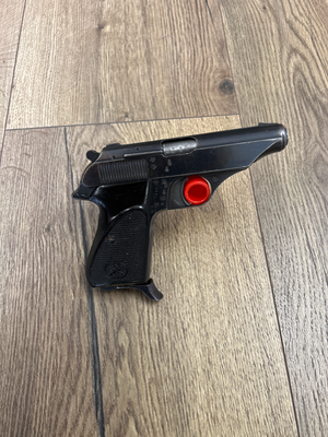 DEFAULT_GUN