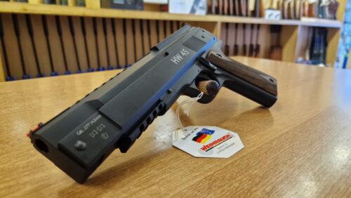 DEFAULT_GUN