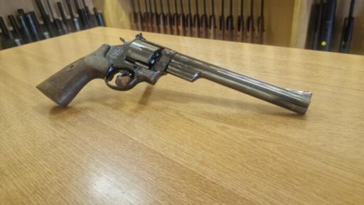 DEFAULT_GUN