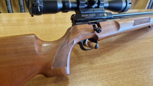 Webley and Scott Axsor