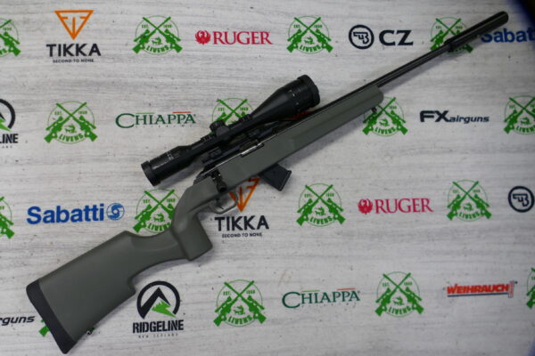 Howa M1100