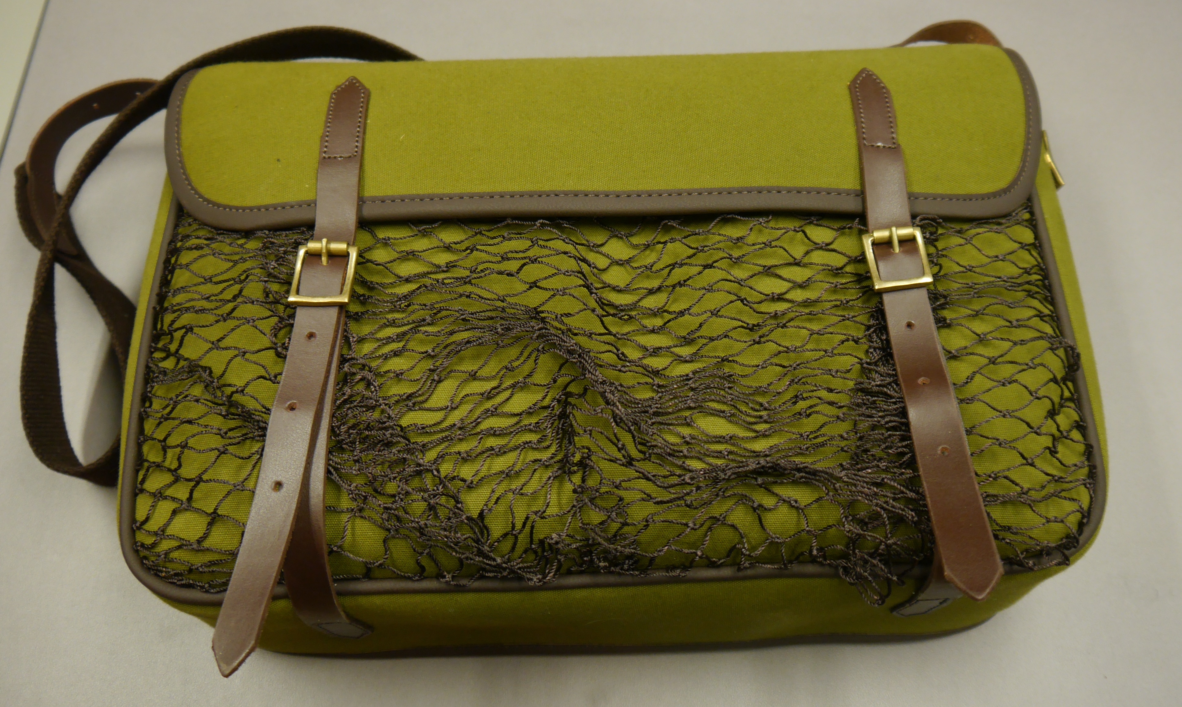 Green Game bag with Leather Trim