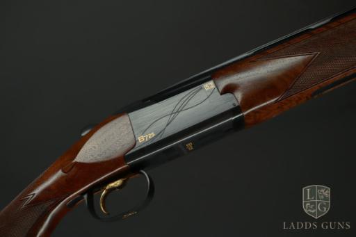 Firearm: Browning B725 Sporter Black Edition