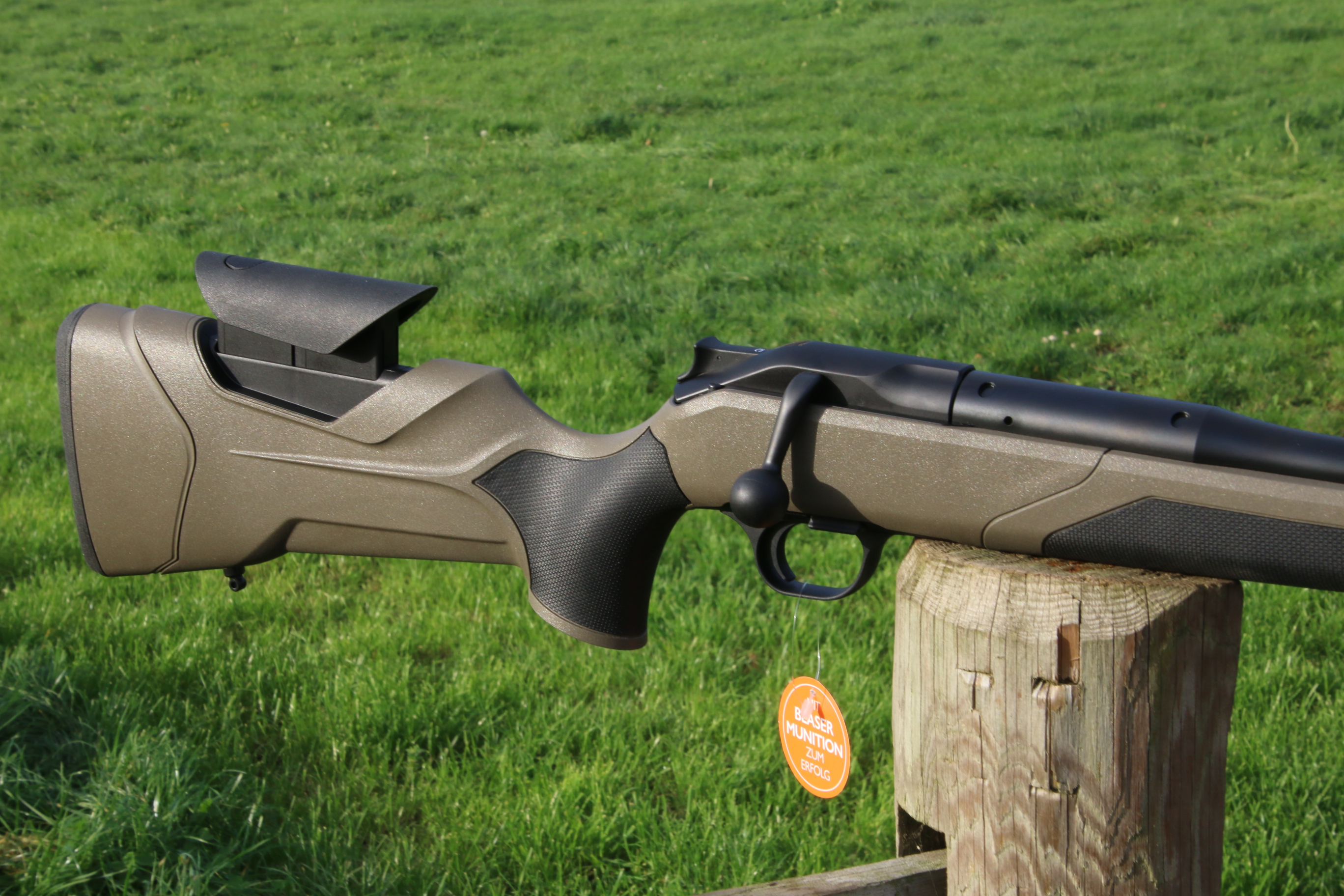 Blaser R8