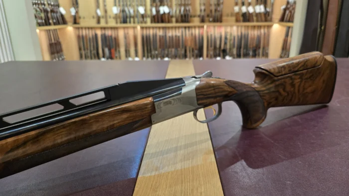 Firearm: Browning B725 Pro trap high rib