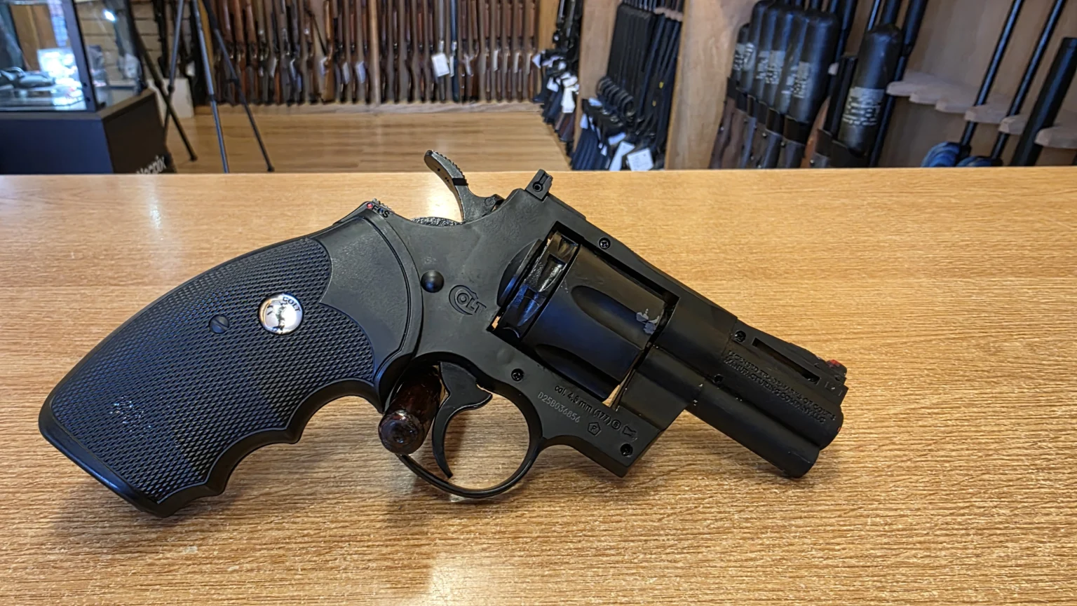 Umarex Colt