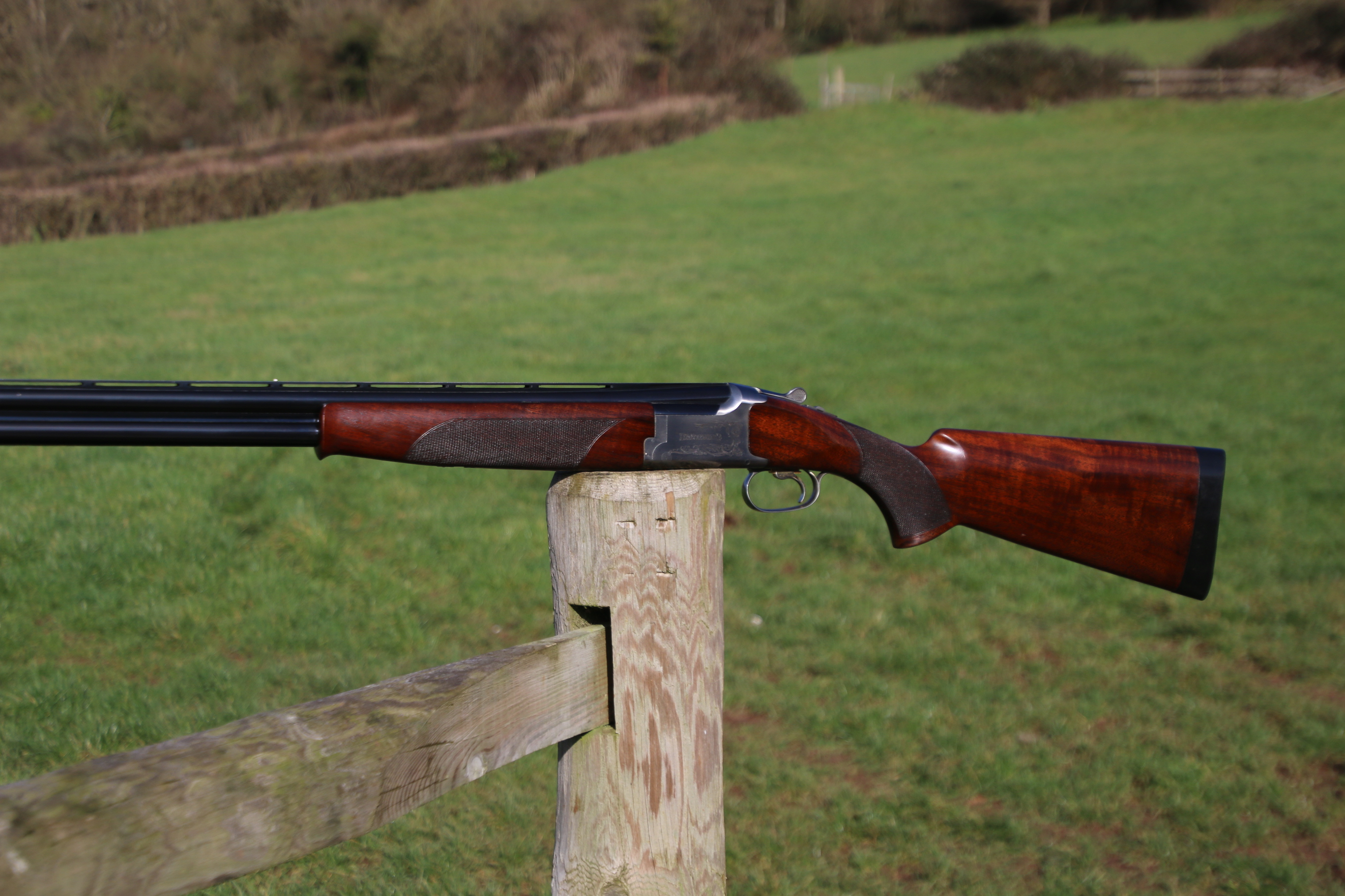Browning B325