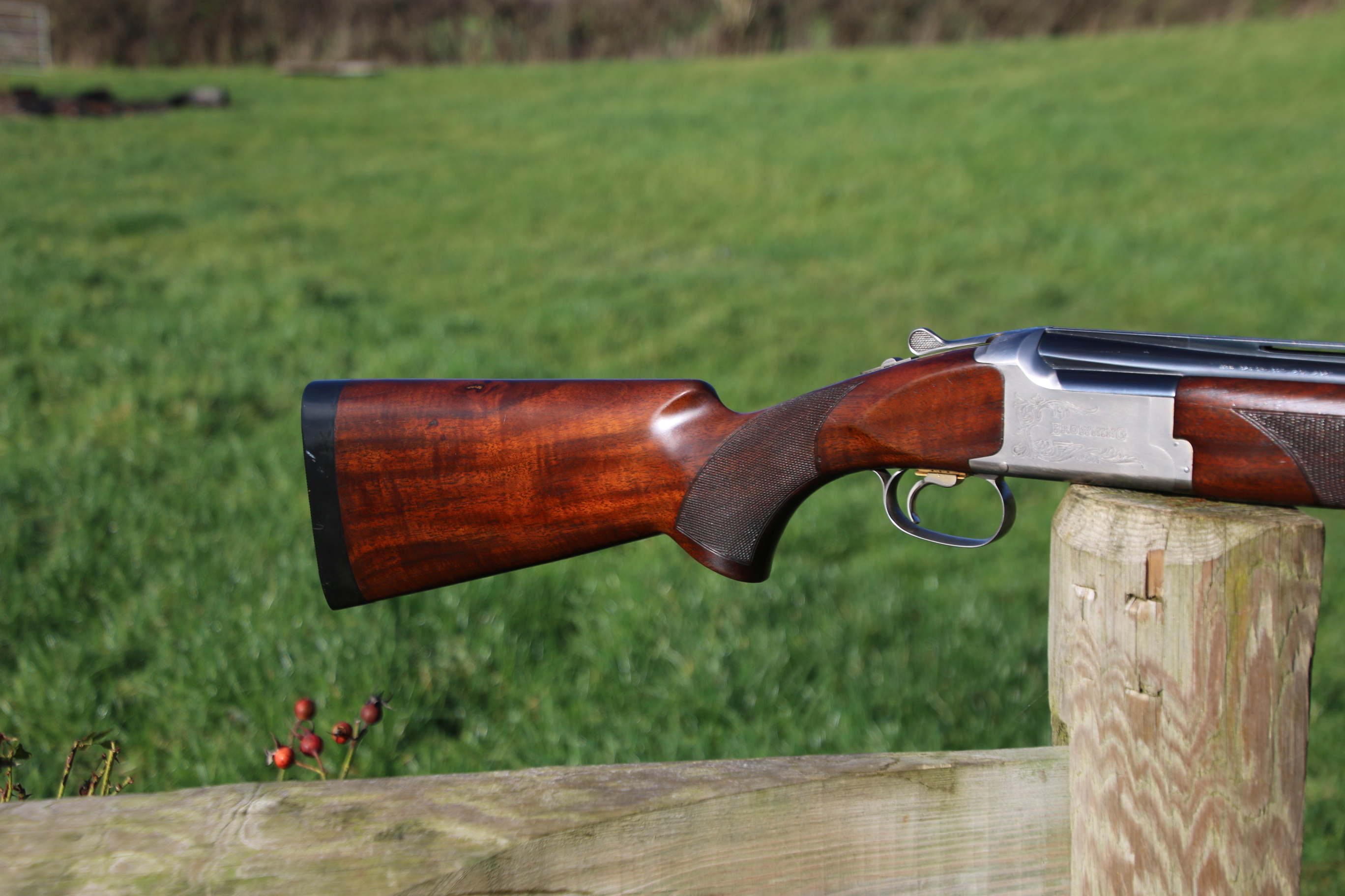 Browning B325