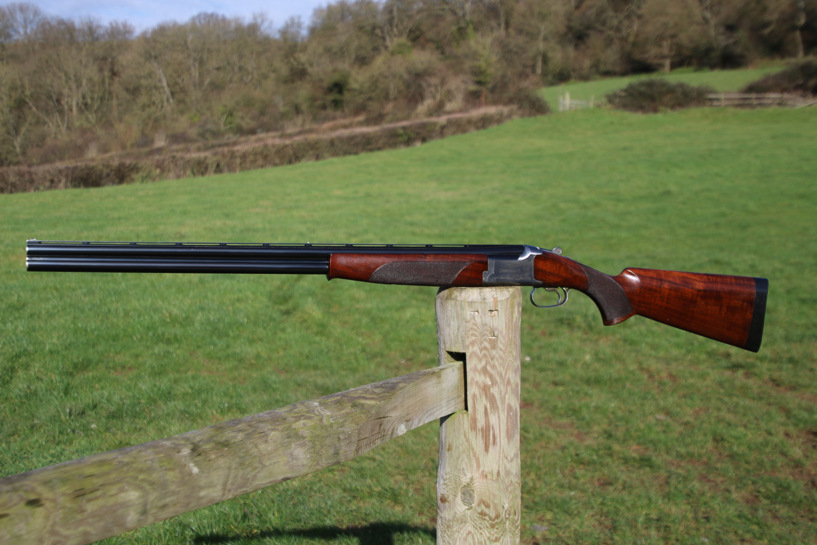 Browning B325
