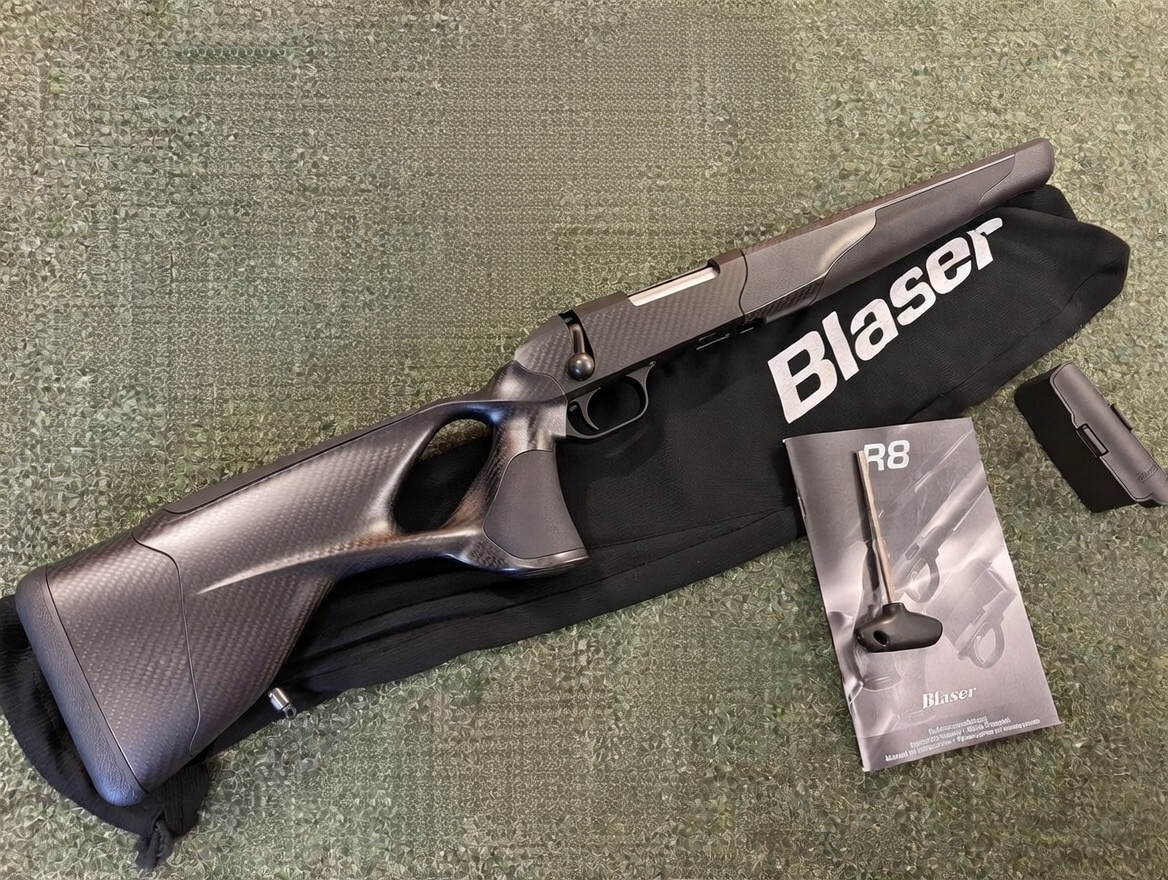 Blaser R8