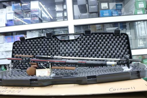 Firearm: Anschutz 9015 