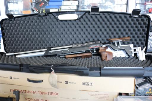 Firearm: Anschutz 9015 