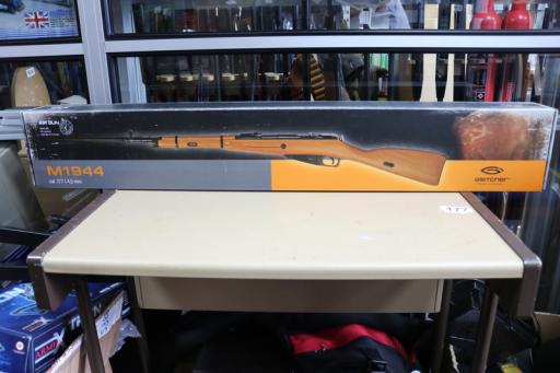 Firearm: Gletcher M1944 