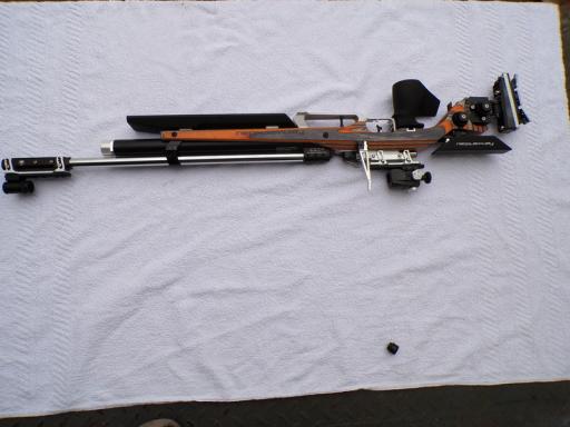 Firearm: Feinwerkbau 800 