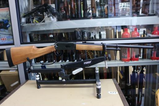 Firearm: Walther The Duke 