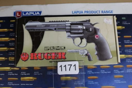 Firearm: Ruger Super Hawk 