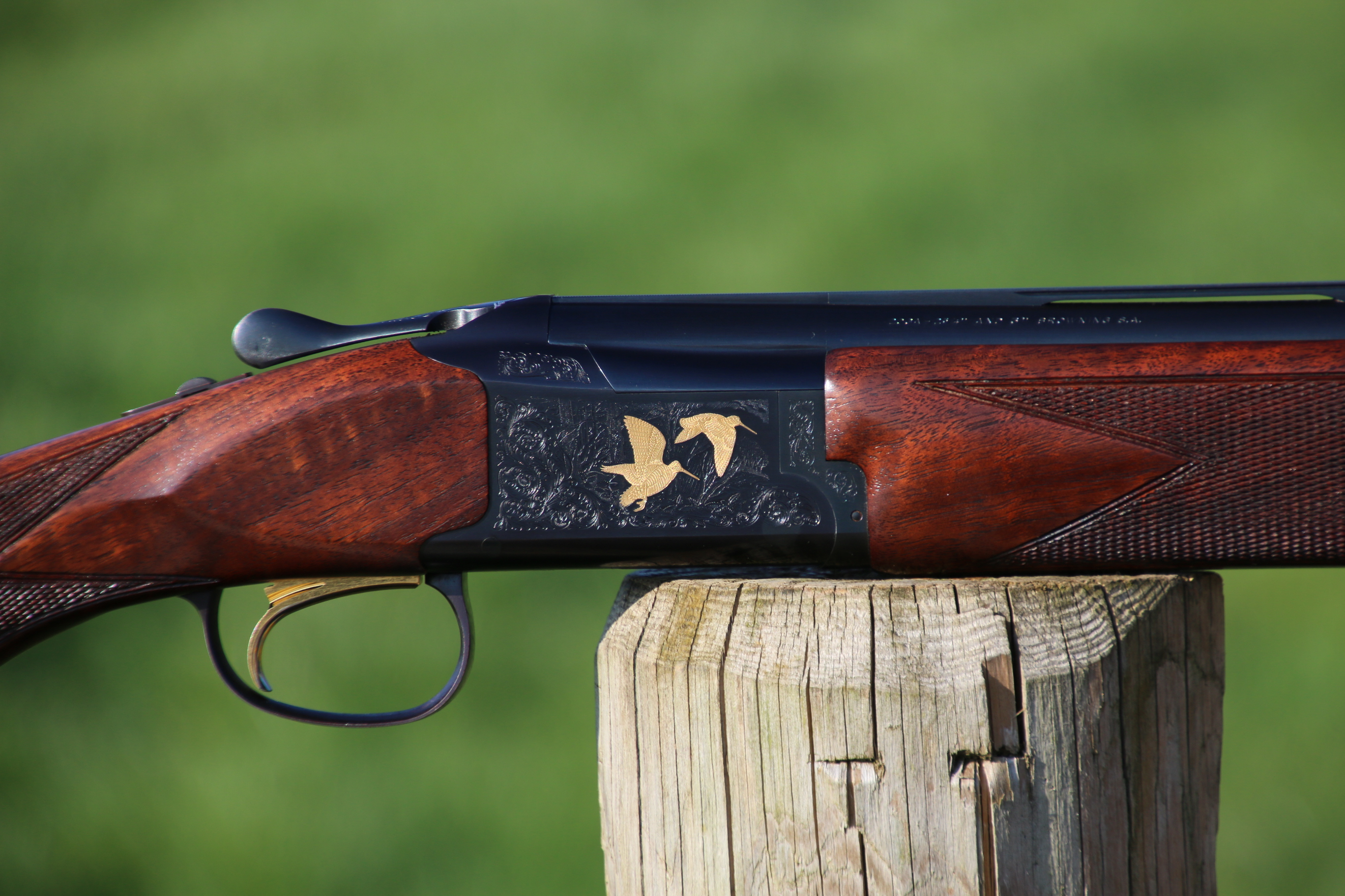 Browning B725
