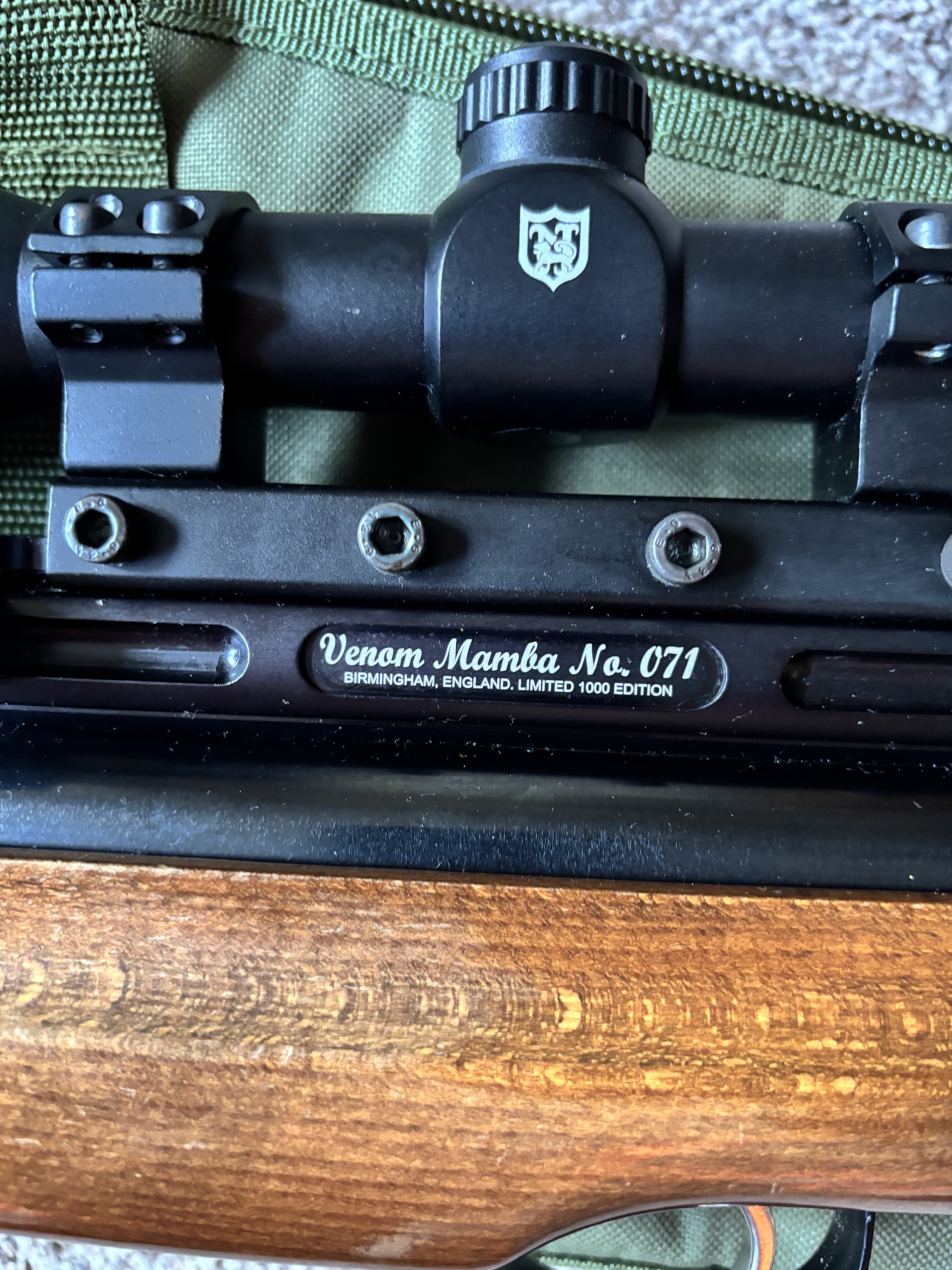 Webley Venom Mamba