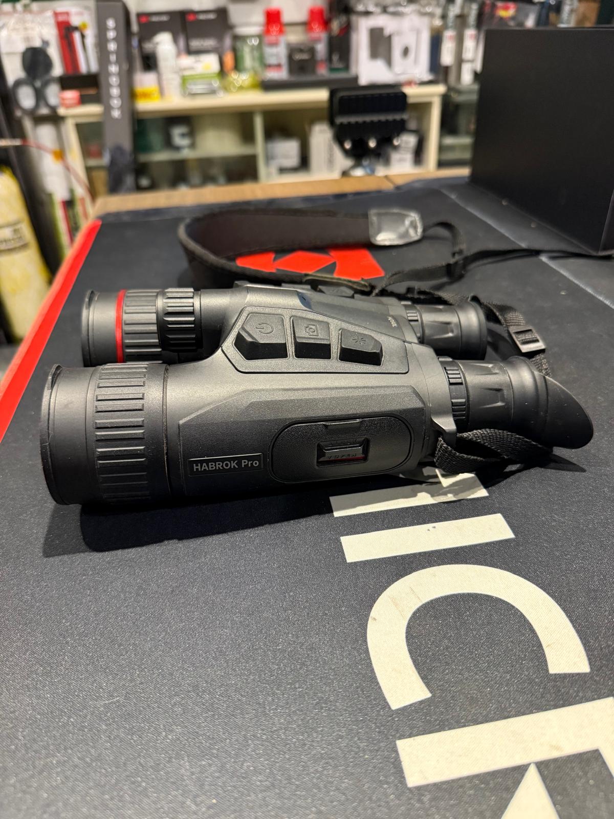 Hikmicro Habrok Pro