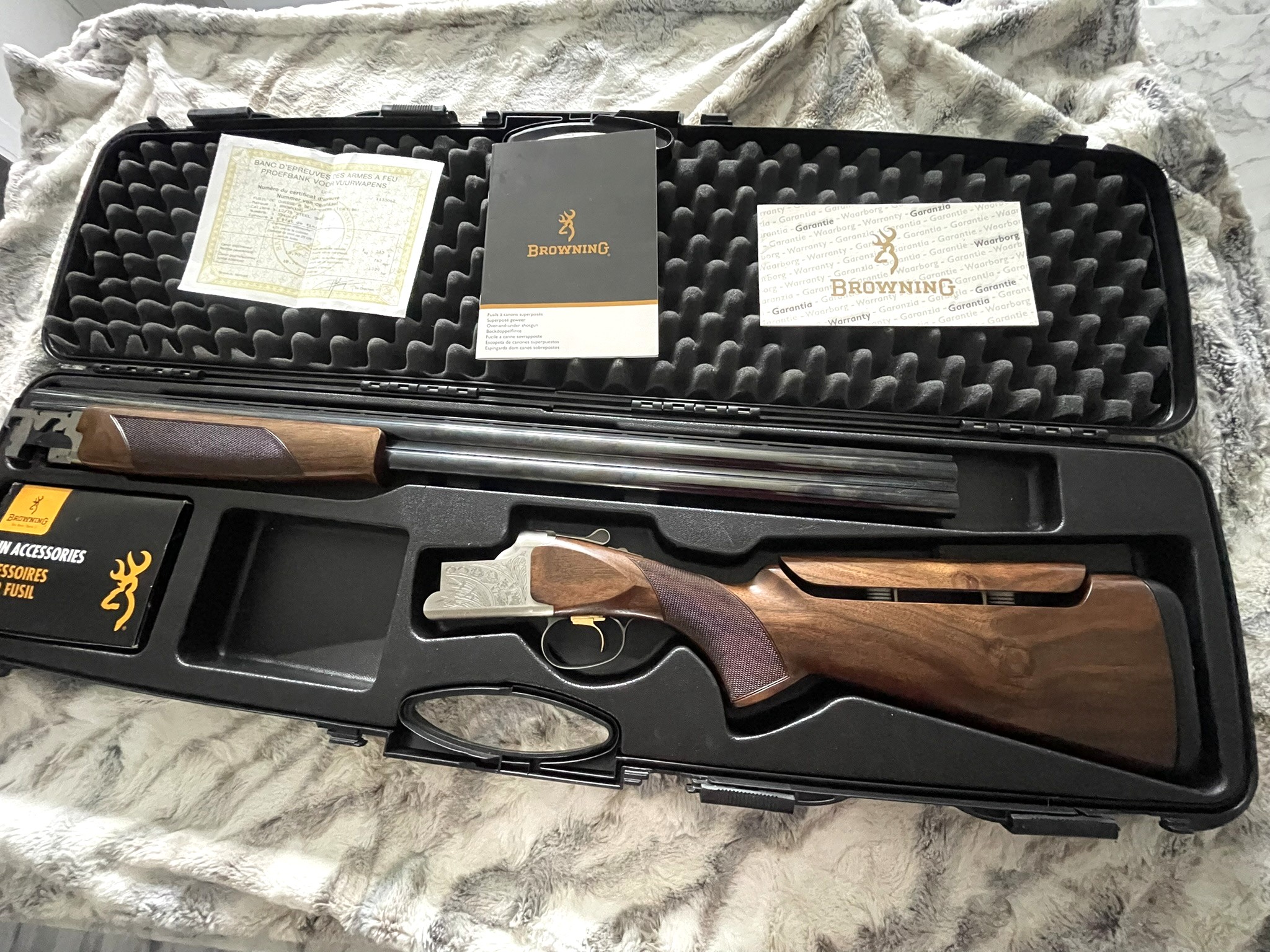 Browning B525