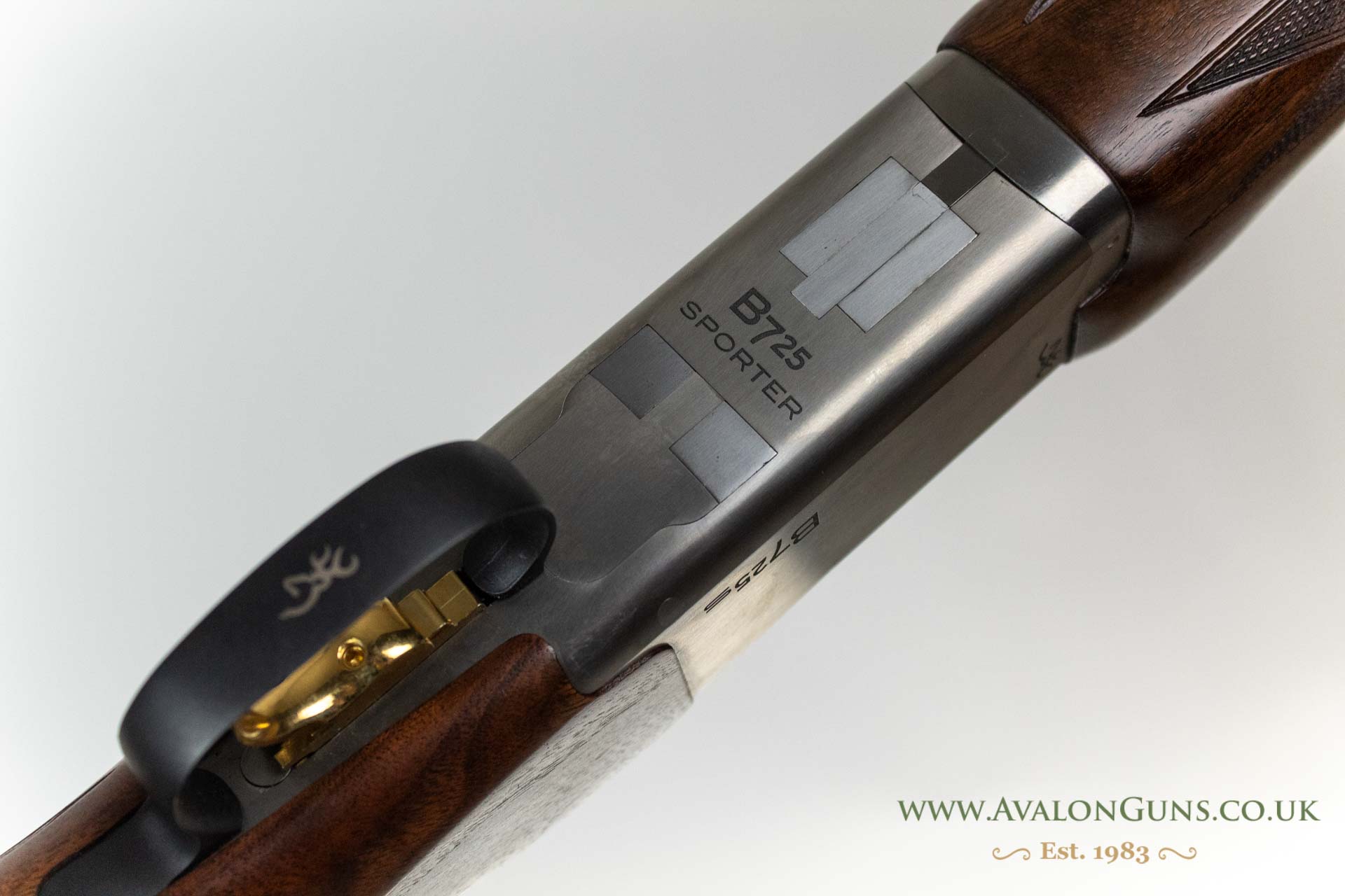 Browning B725