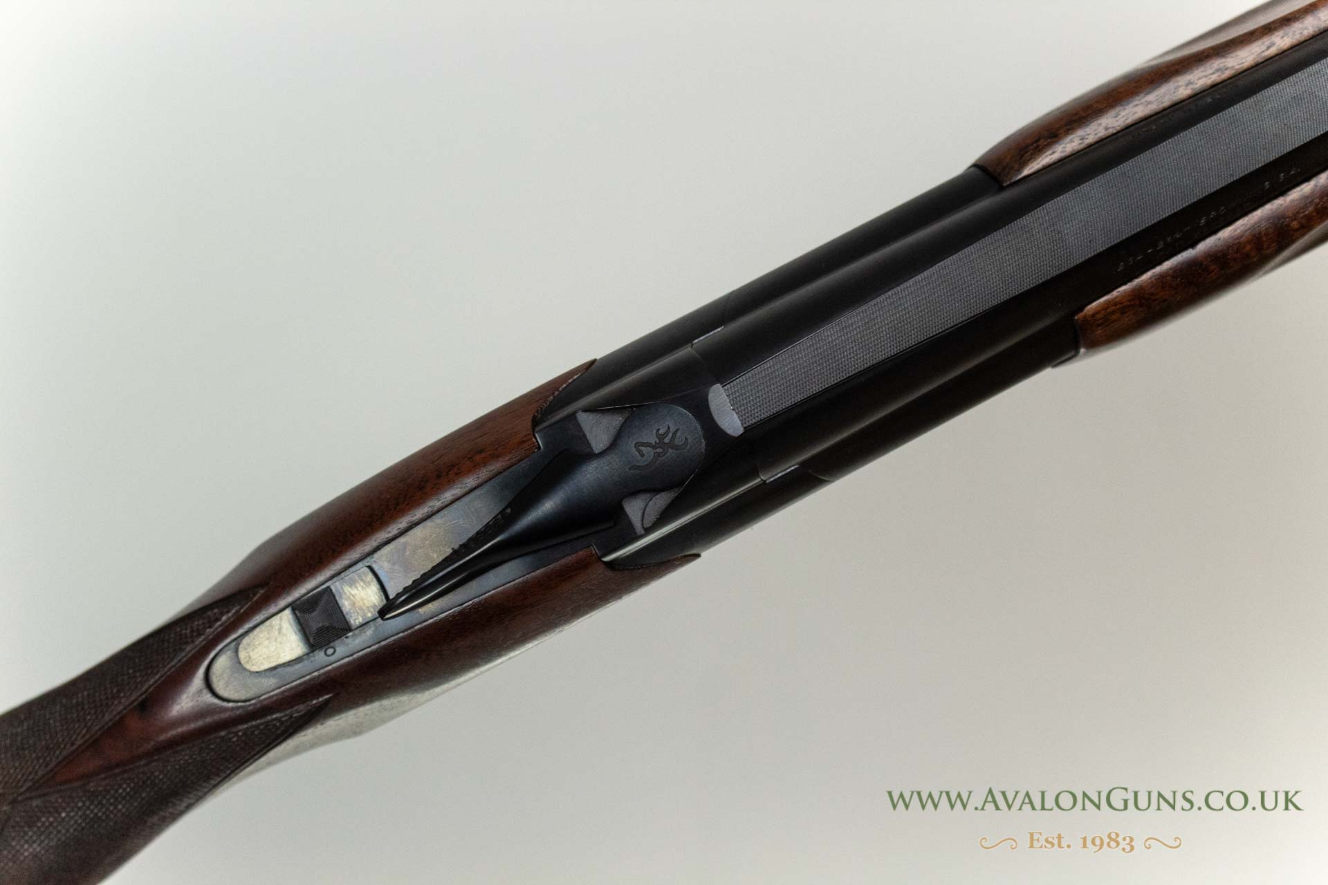 Browning B725