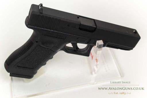 Firearm: Umarex Glock 17