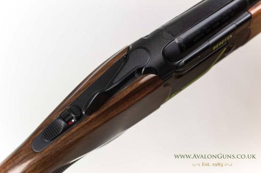 Firearm: Beretta 694 Sport black DLC adjustable