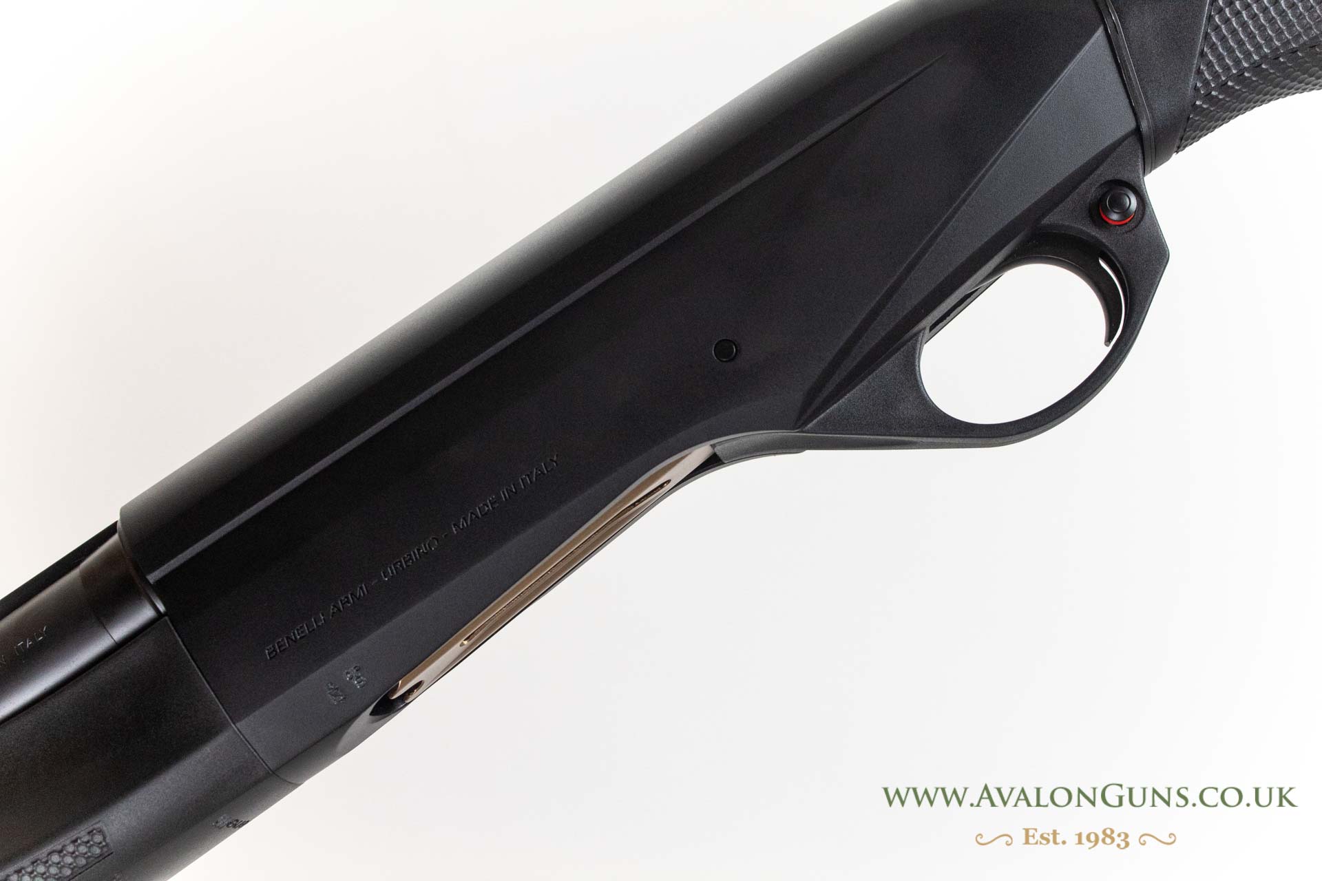 Benelli M2