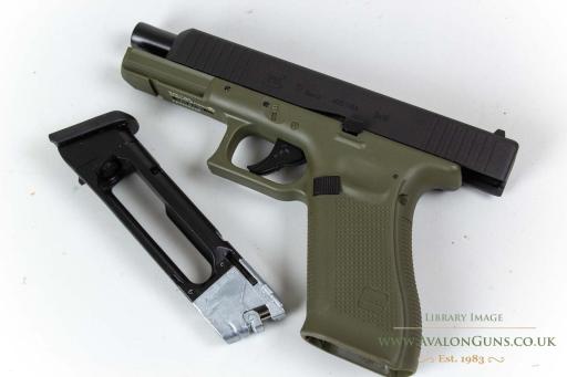 Firearm: Umarex Glock 17 Gen 5 Battlefield Green