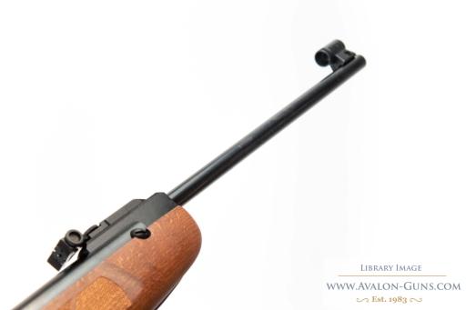 Firearm: Weihrauch HW 99 S
