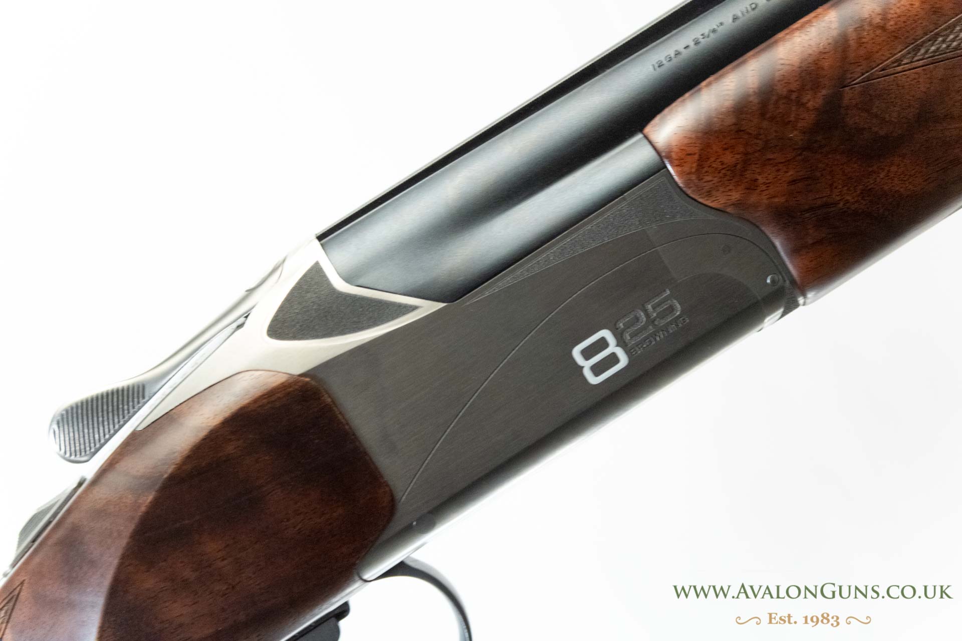 Browning B825
