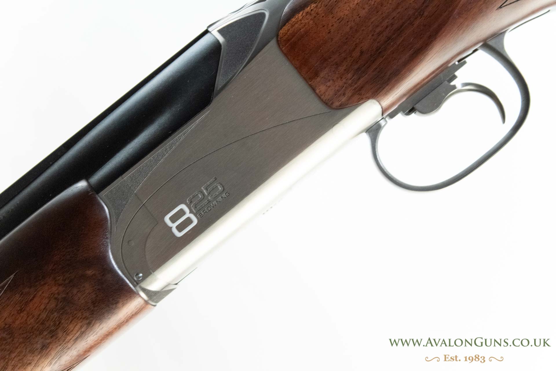 Browning B825