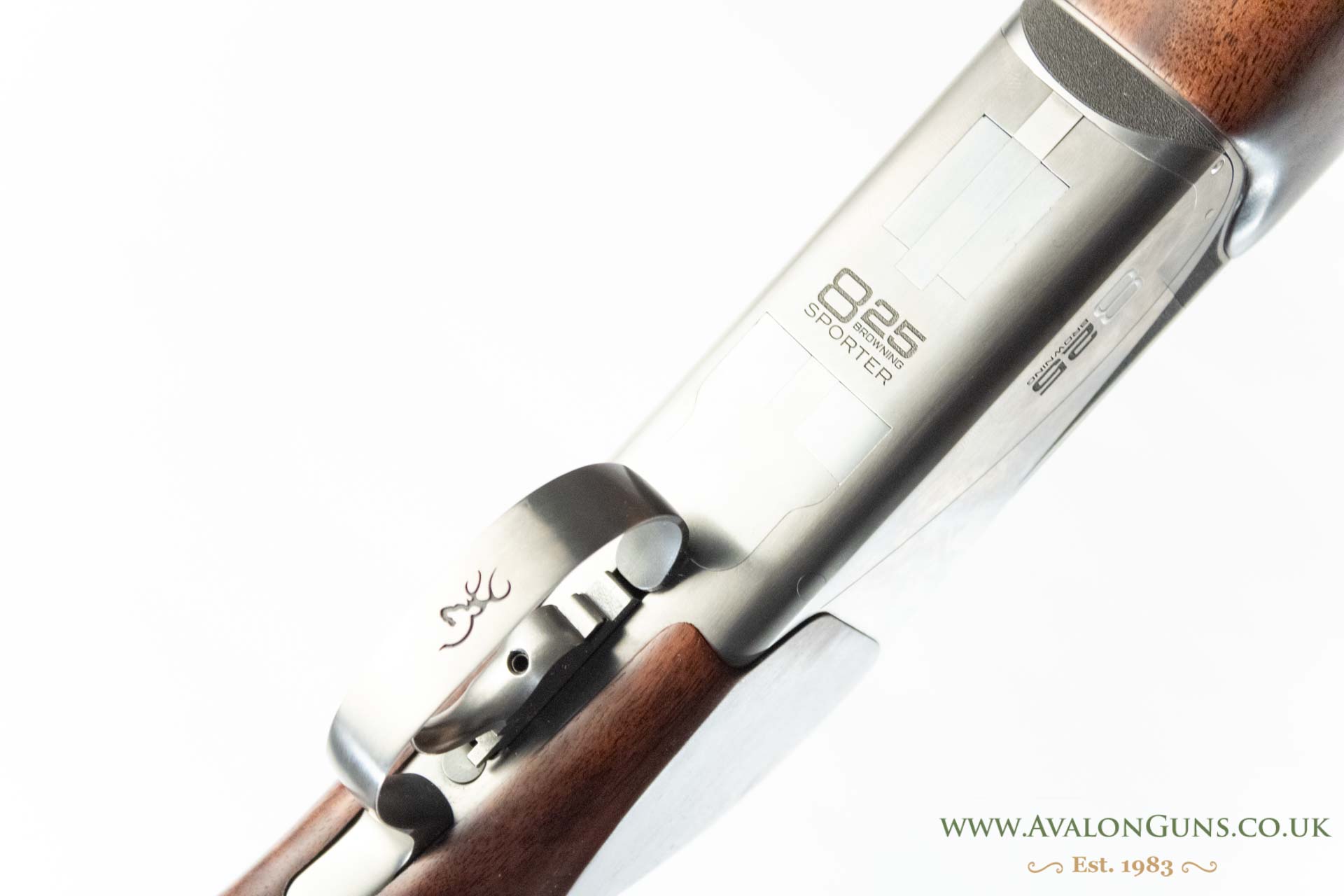 Browning B825