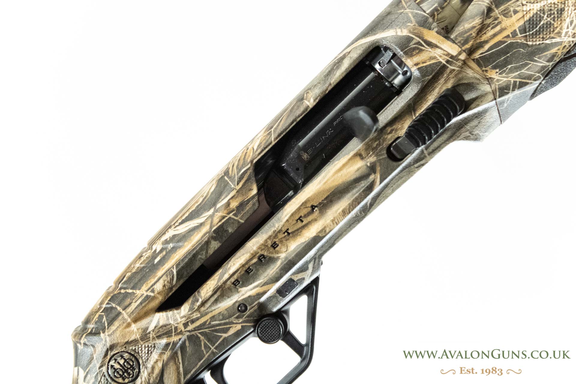 Beretta AX800