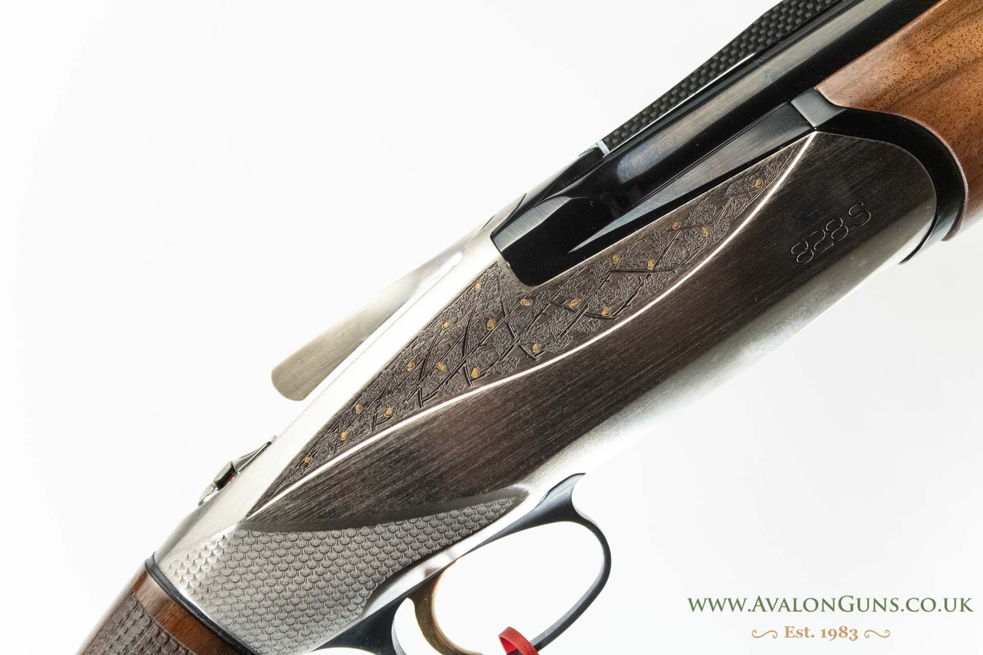 Benelli 828